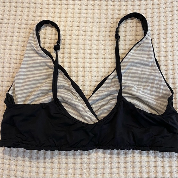 Nursing bra - Picture 2 of 3